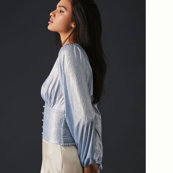 NWT Anthropologie Flat White Liquid Shine V Blouse - Picture 4 of 11